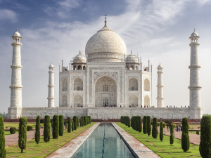 Hindistan’ın Hüzünlü Simgesi Tac Mahal